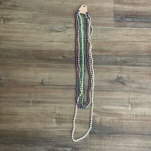 4 Large Mardi Gras beads